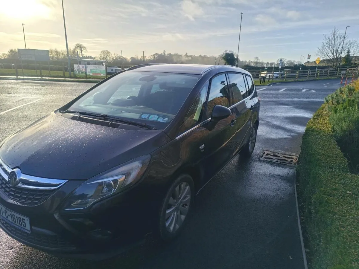 2015 Opel Zafira - Image 2