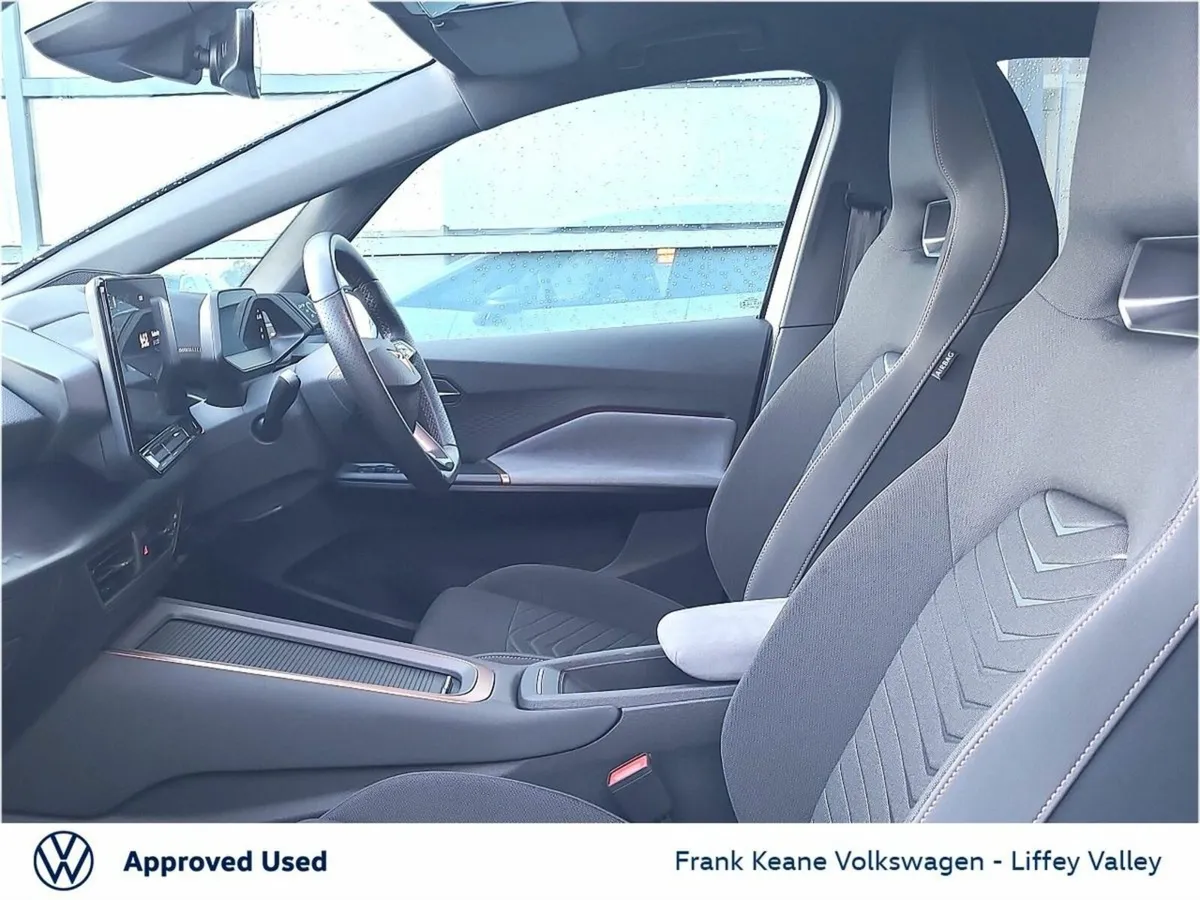 Cupra Born 58KWH 204BHP *WHITE* *ONE OWNER FROM NE - Image 4