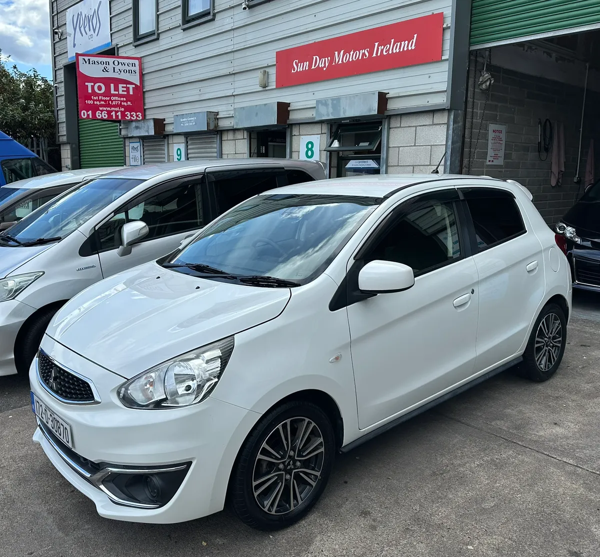 2017 Automatic Mitsubishi Mirage - Image 1