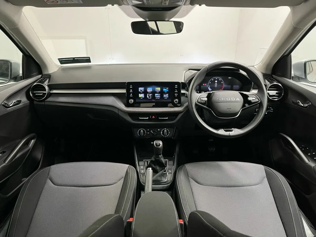 Skoda Fabia Selection 1.0MPI 80BHP - Reversing Cam - Image 3