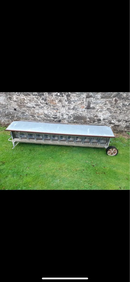 Sheep Feeder - Image 1