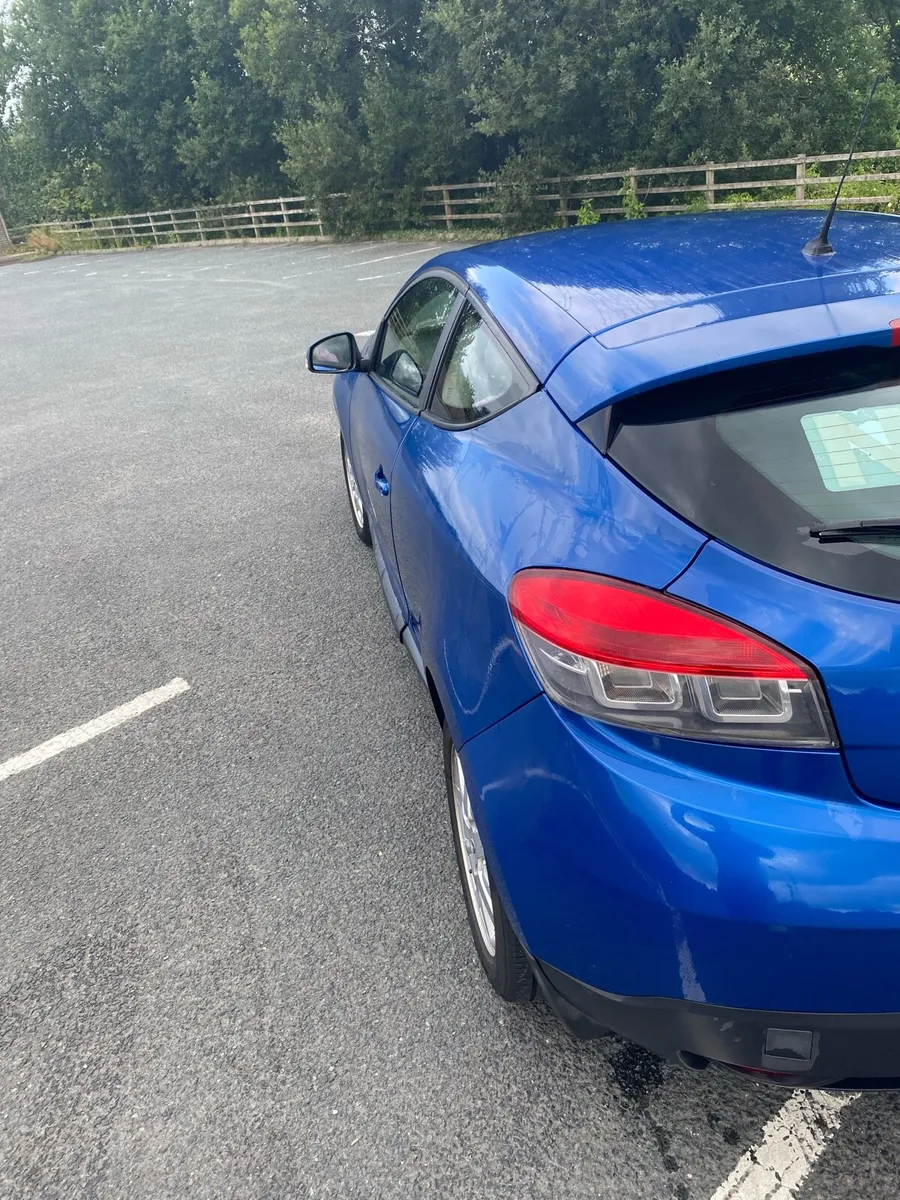 Renault Megane - Image 2
