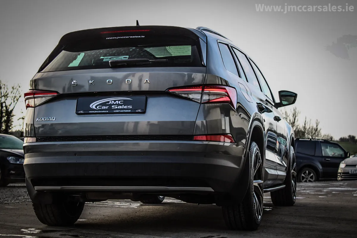 2022 SKODA KODIAQ STYLE 7 SEAT - Image 4