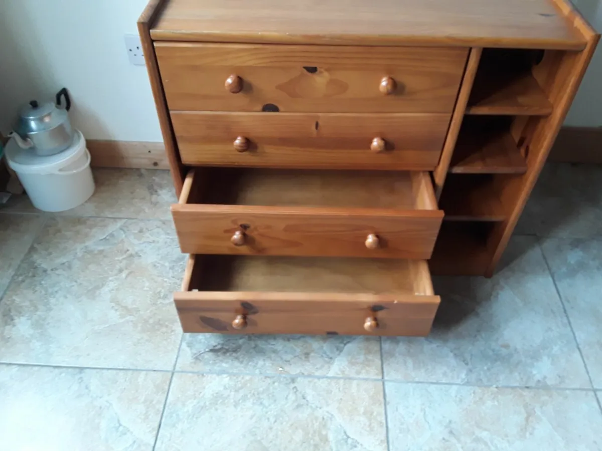 Solid pine unit plenty of storage good condition - Image 3