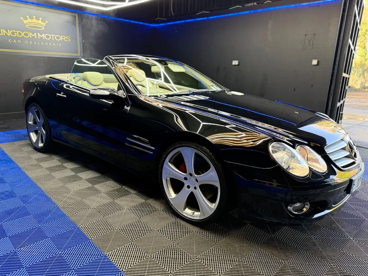Mercedes SL350 CABRIO,LIKE NEW,LOW KM - Image 2