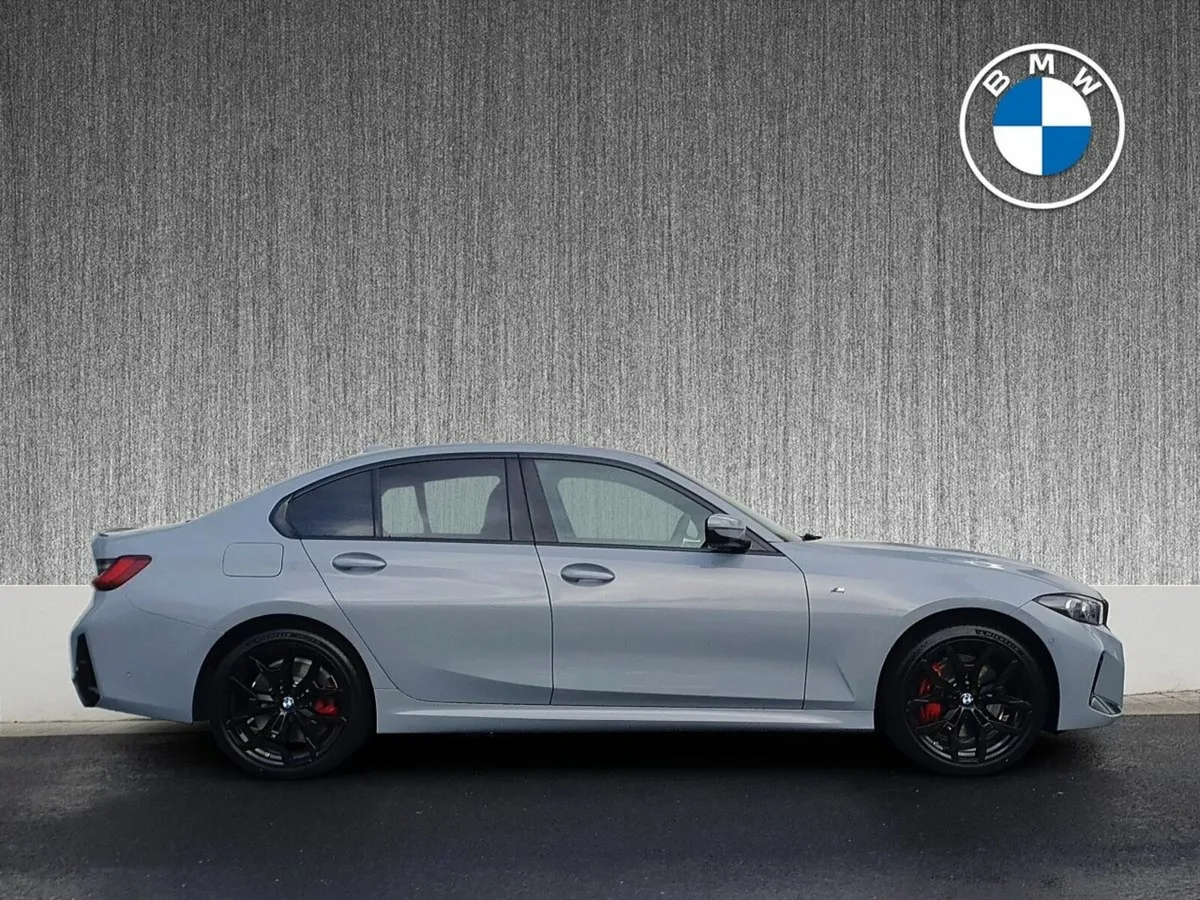 BMW 3-Series 330e M Sport Saloon - Image 3