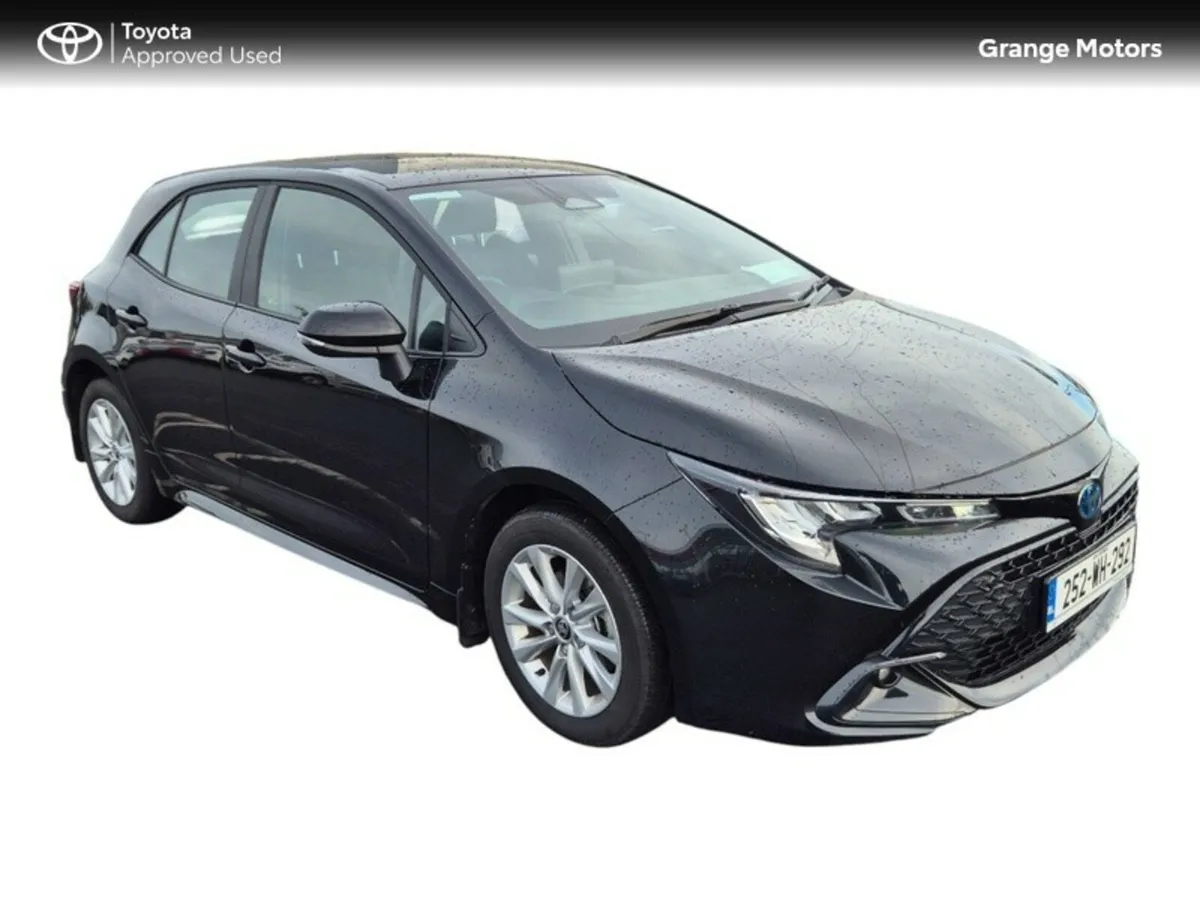 Toyota Corolla 1.8 HYBRID LUNA HATCHBACK **DEMO MO - Image 1