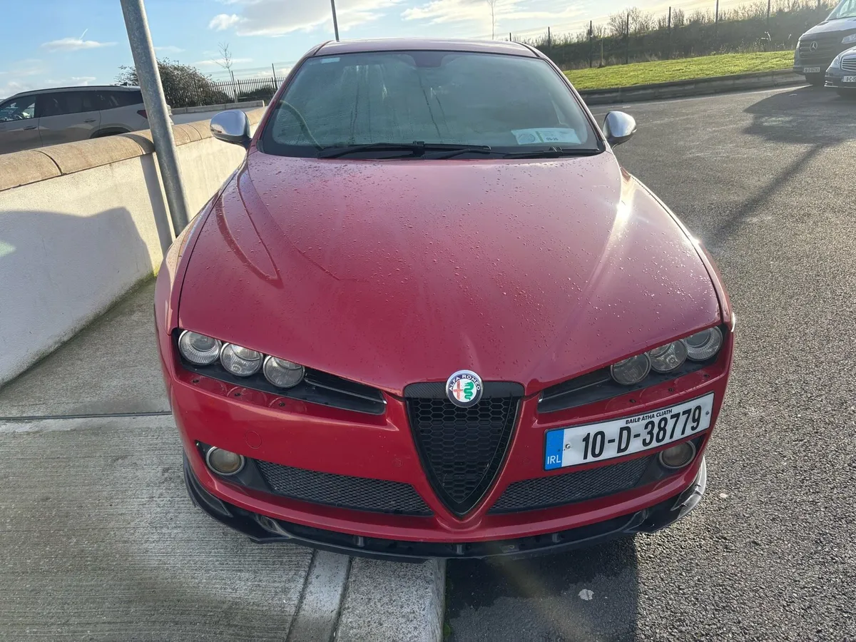 2010 Alfa Romeo 159 Diesel - Image 2