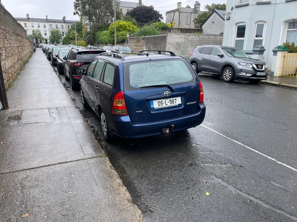 Toyota Corolla 2005 - Image 2