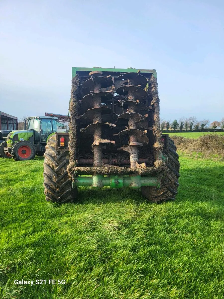 Dung spreader - Image 4