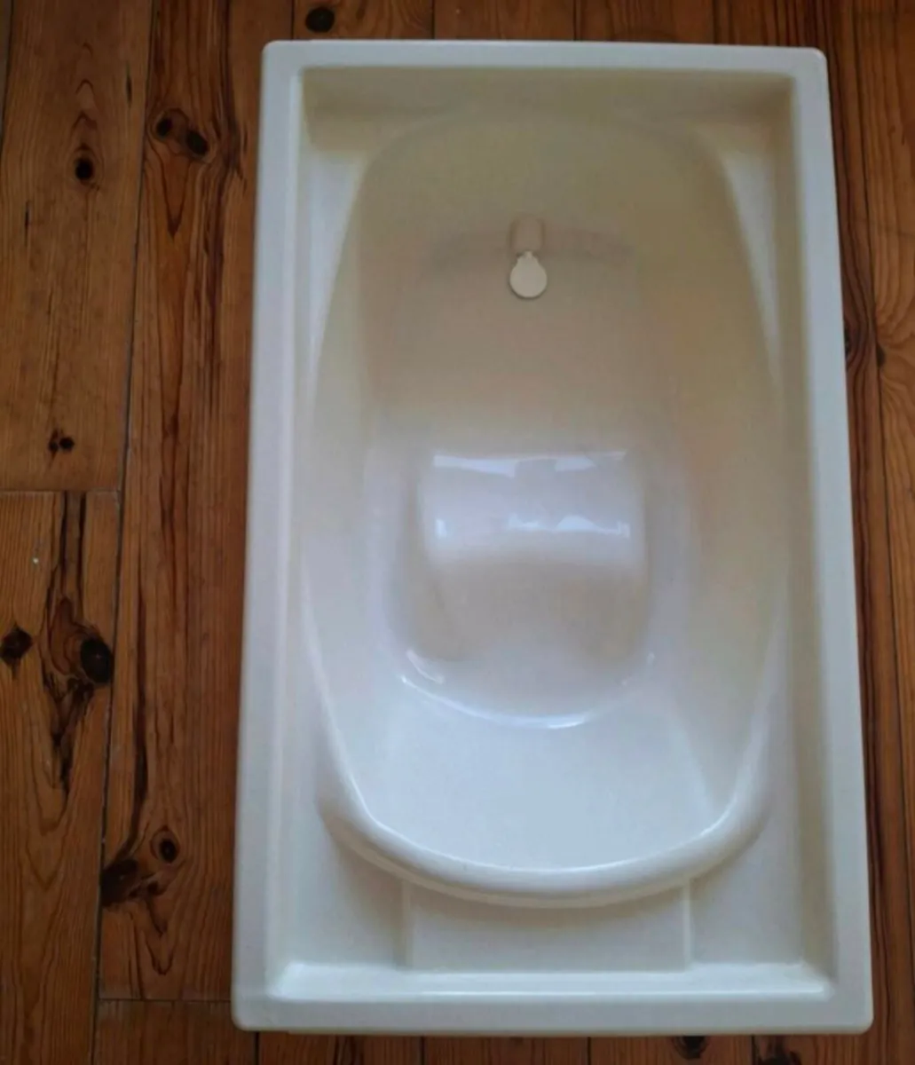 Changing table - Image 2