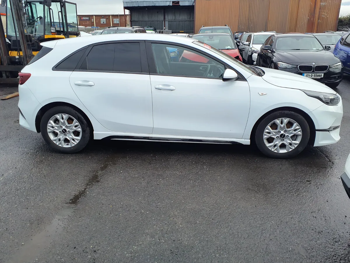 Kia Ceed Van 2024 - Image 4