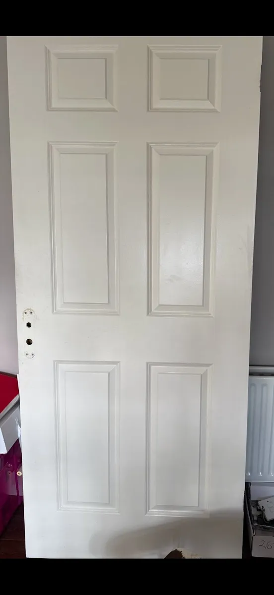 White doors - Image 2