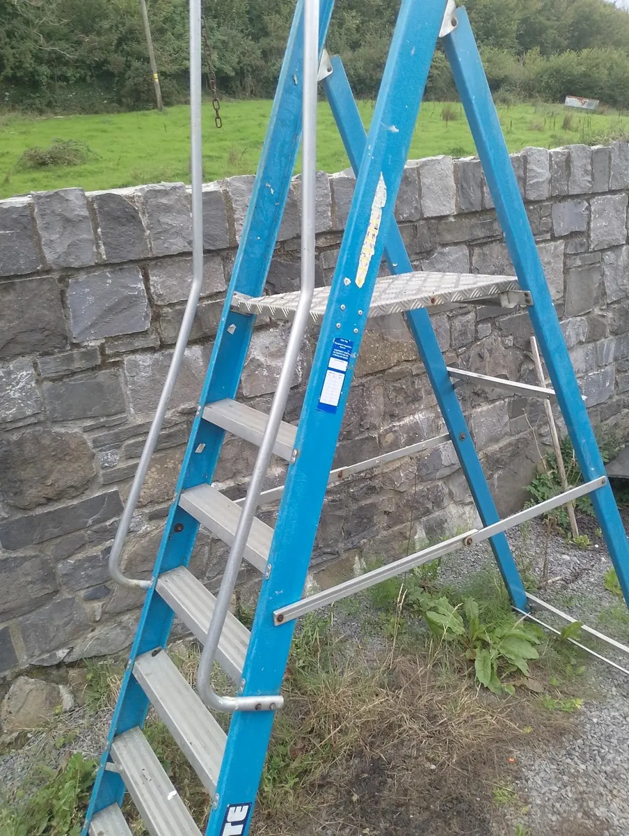 Clow Lyte professional platform podium steps - Image 3