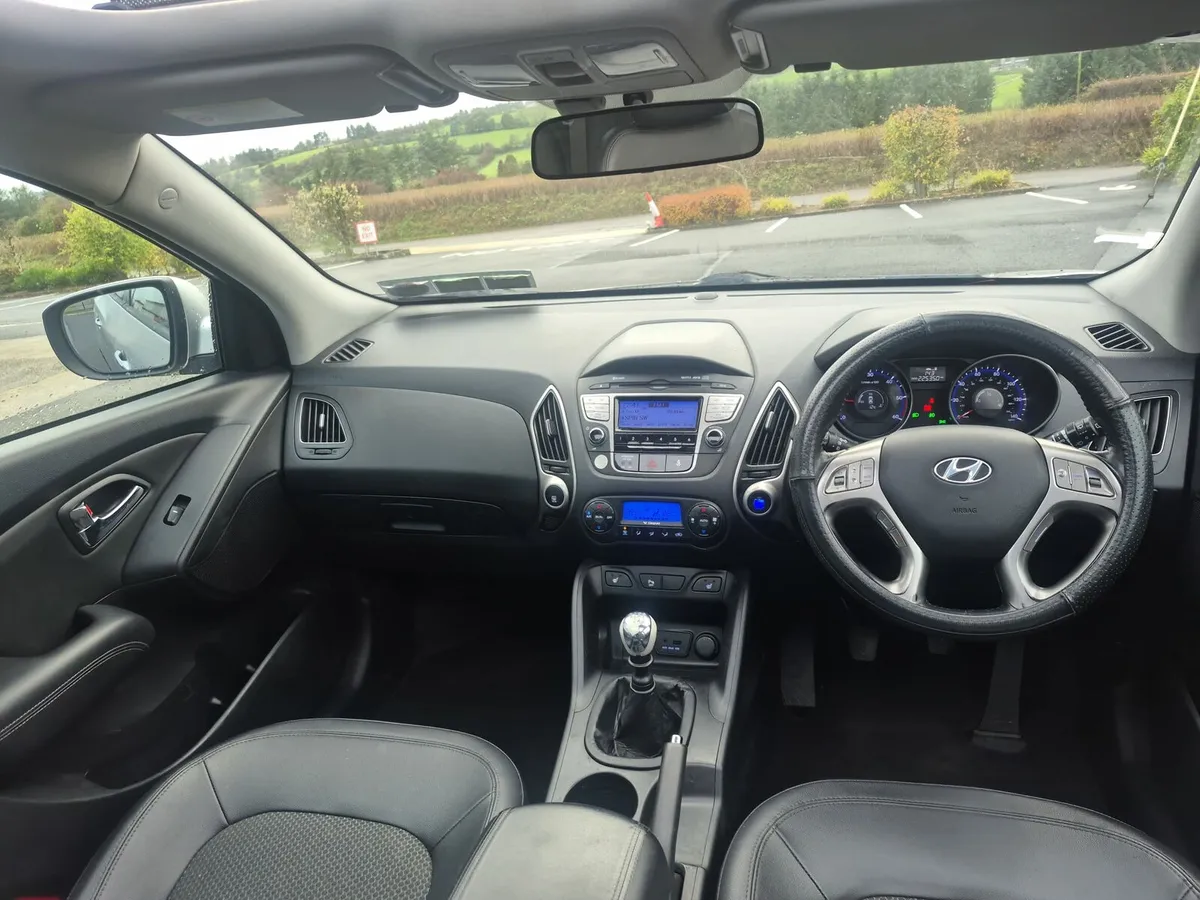 2011 HYUNDAI IX35  1.7 DIESEL MANUAL 6 SPEED - Image 4