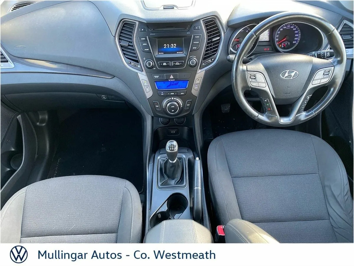 Hyundai Santa Fe 2.2 CRDi 2WD 7 SEATER Comfort - Image 2