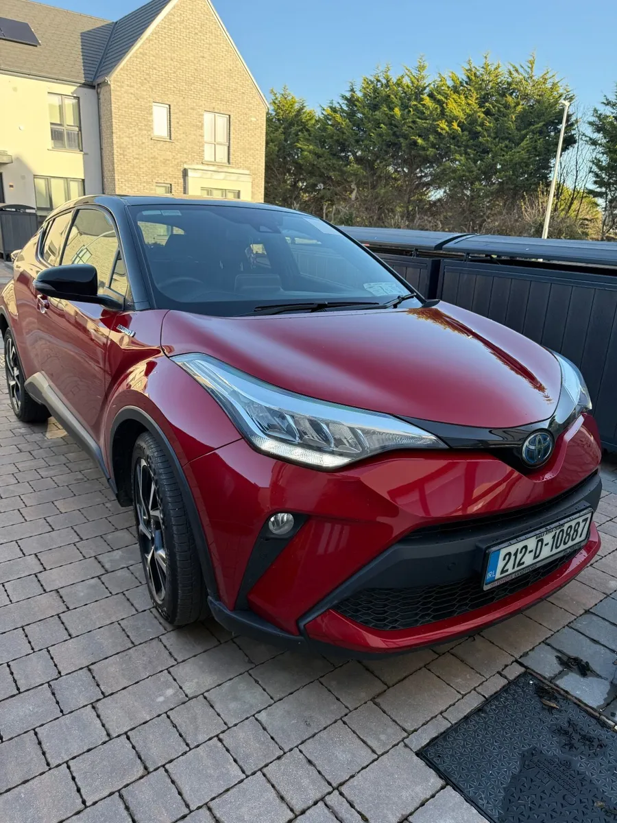 Toyota C-HR 1.8 Hybrid 5doors - Image 1