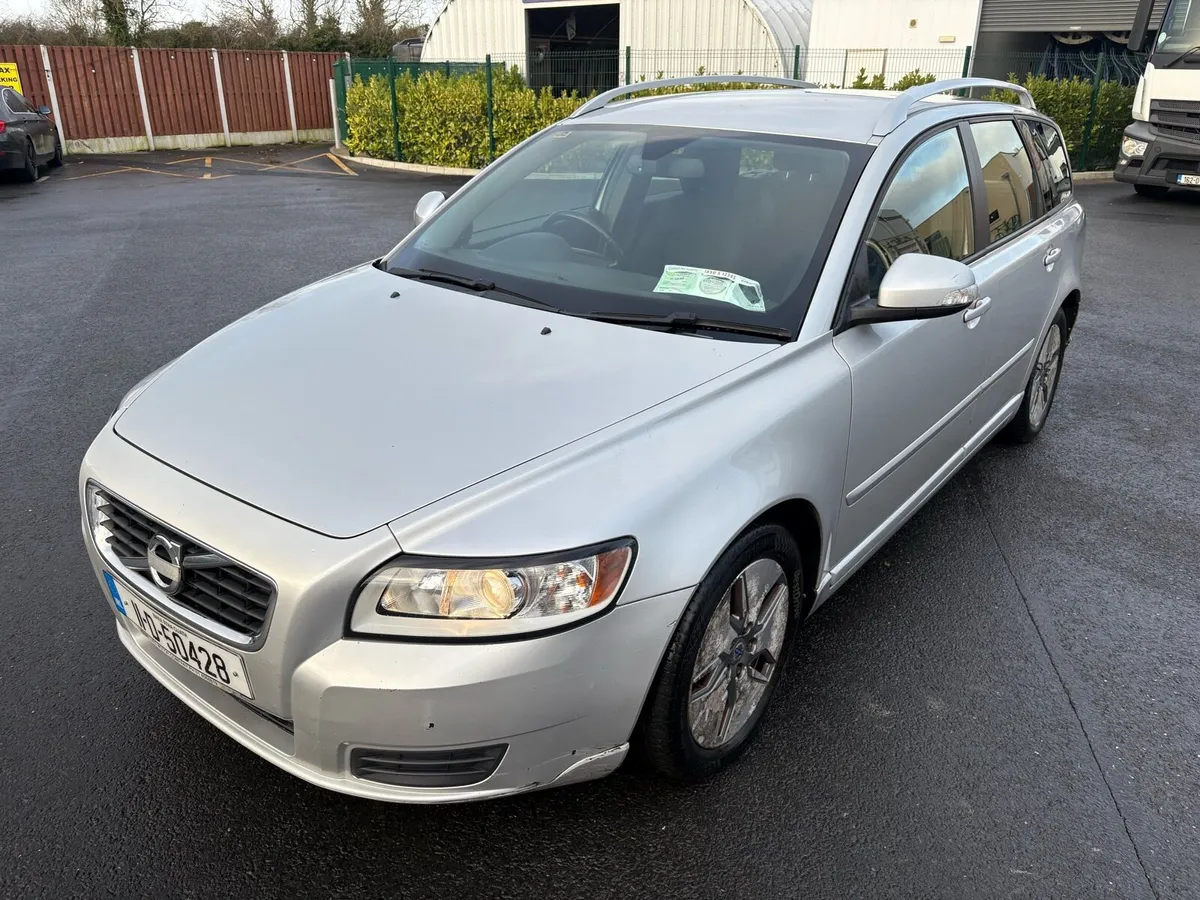 2011 Volvo V50 Estate NEW NCT 10/26 - Image 2