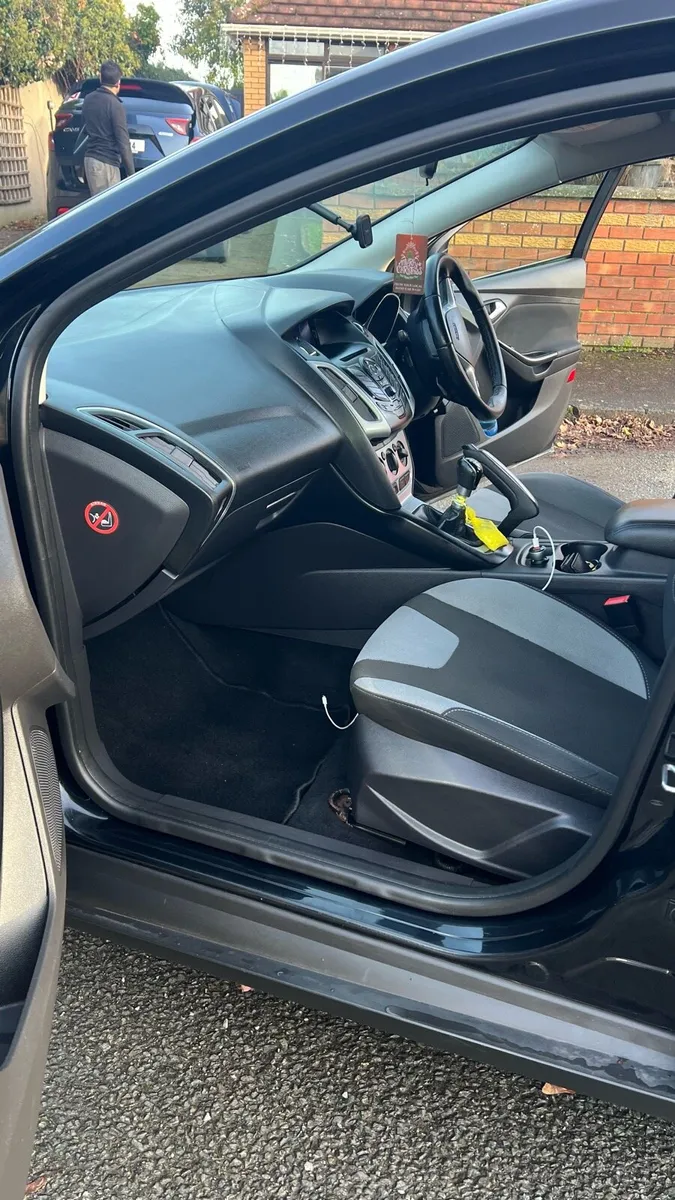 Ford Focus - Image 3