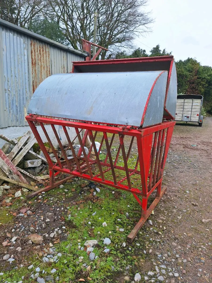 Sheep feeders - Image 3