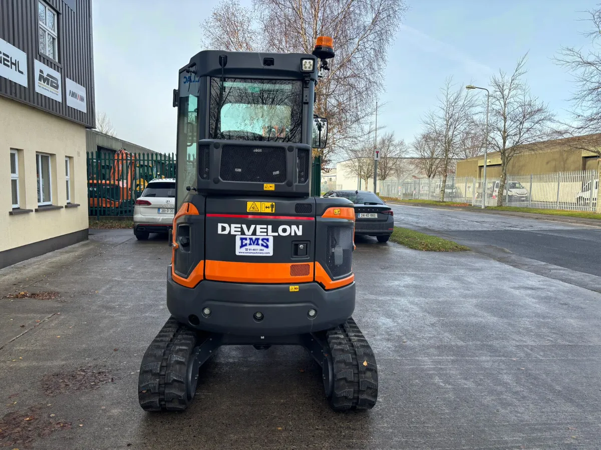 New Develon (Doosan) DX27Z-7 Mini Excavator - Image 3