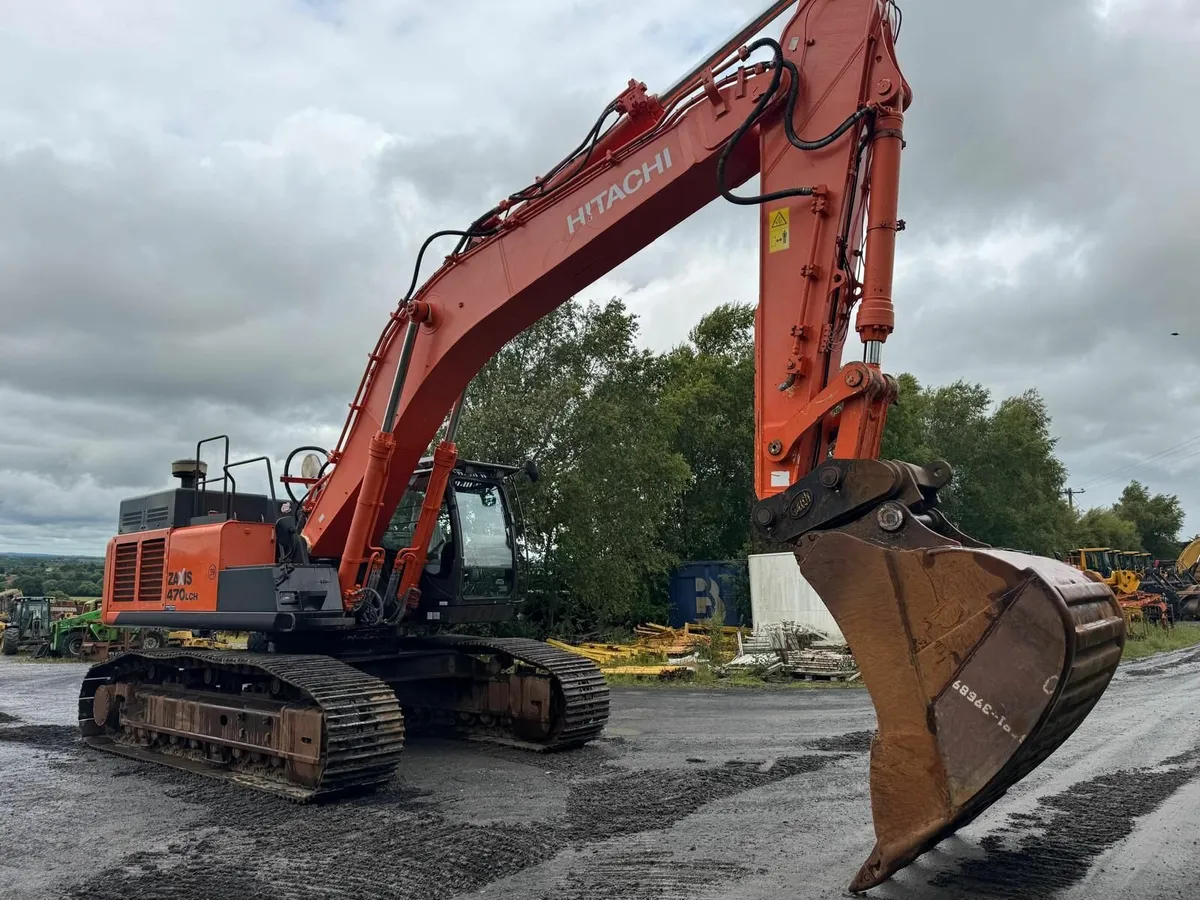 Hitachi ZX470LCH-5B Excavator - Image 4