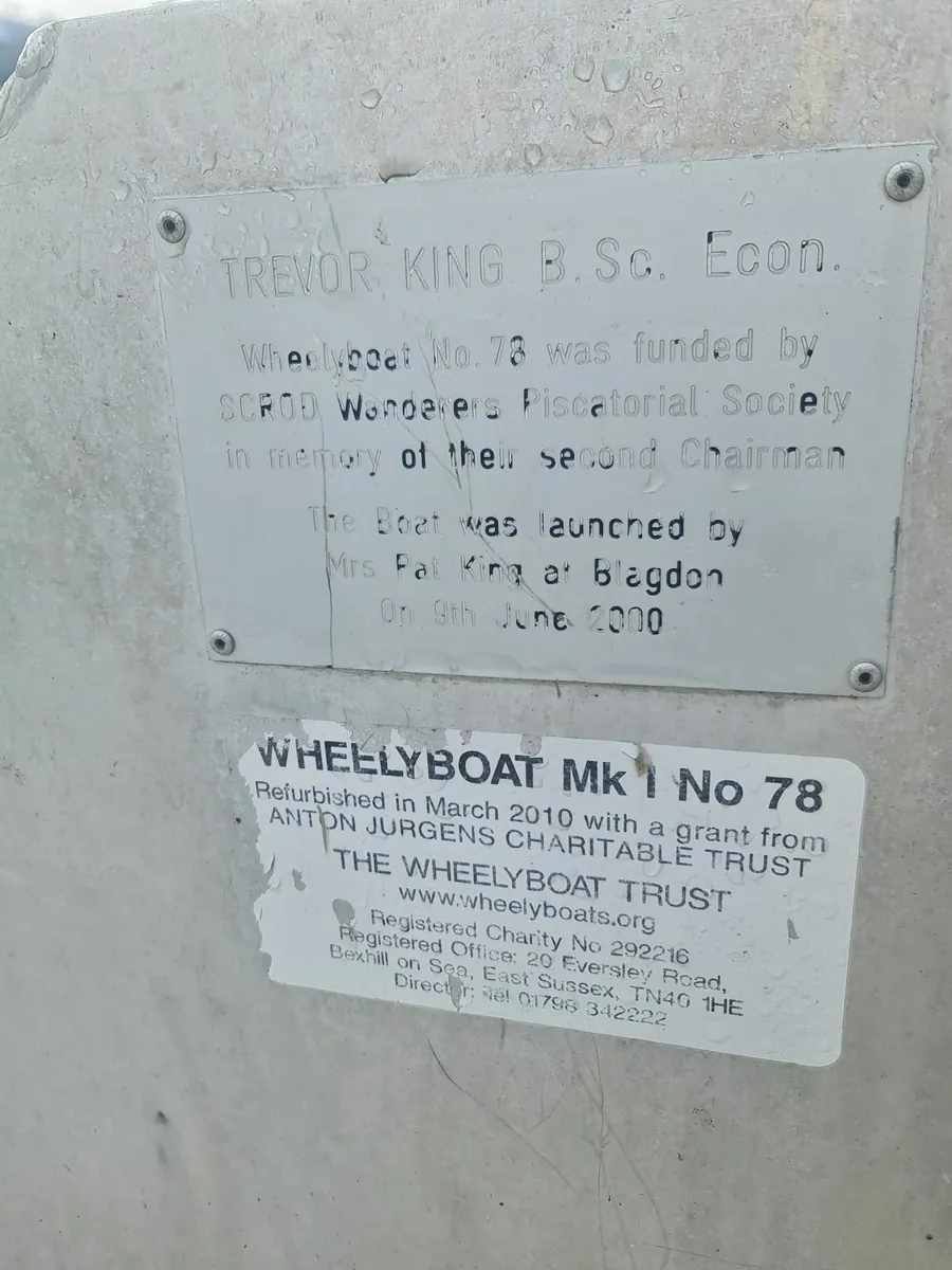 RARE ALUMINIUM WORKBOAT WITH TRAILER ono - Image 2