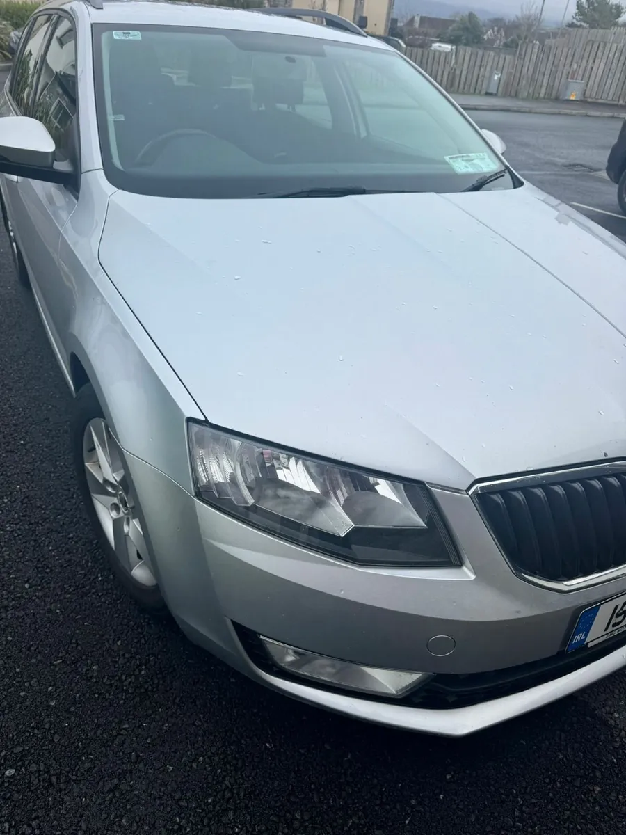 Skoda Octavia 2015 - Image 1