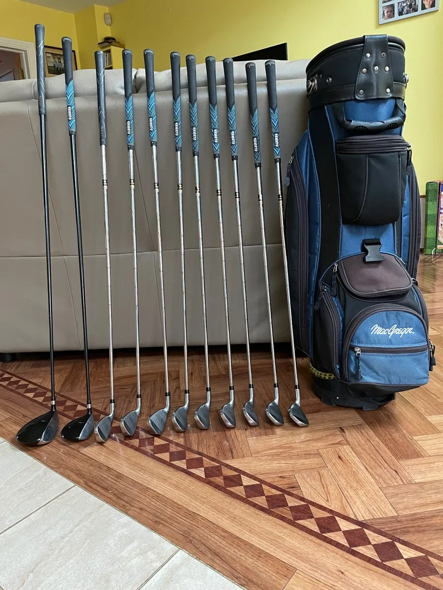 Set of McGregor DX  golf clubs - Image 2