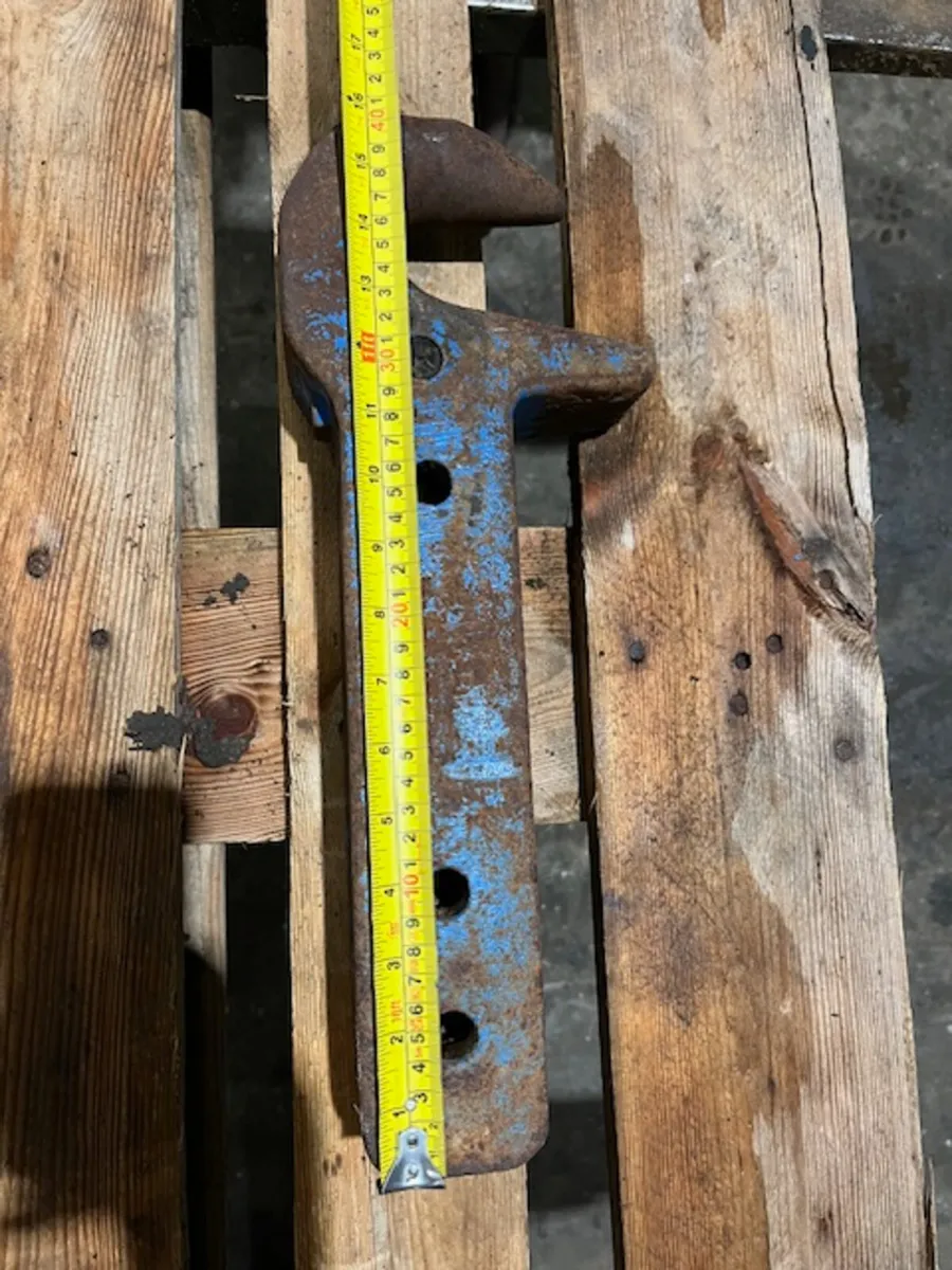 Ford 10 series PUH hook - Image 2