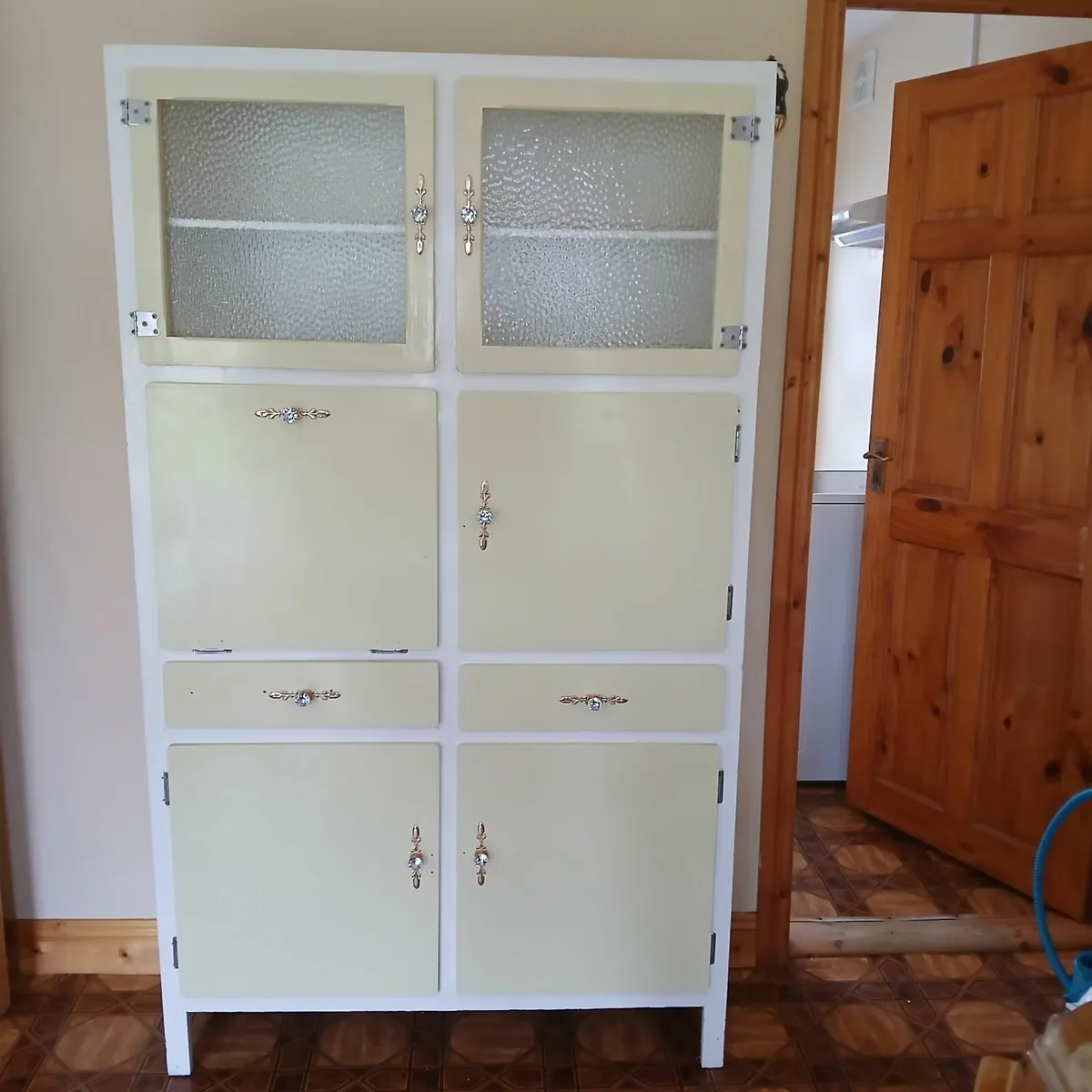 Old style Cabinet