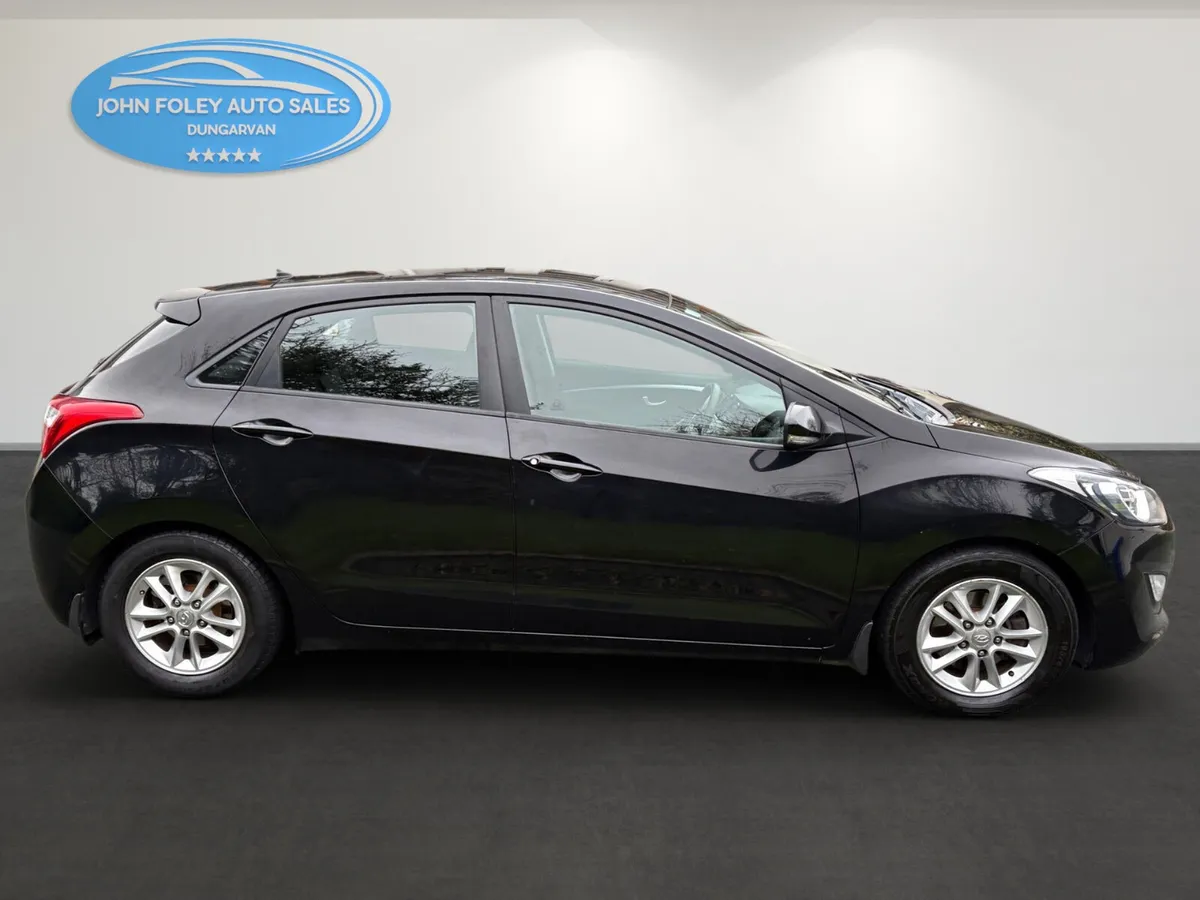 2012 -Hyundai I-30-Elite CRDI -Dsl - Image 4