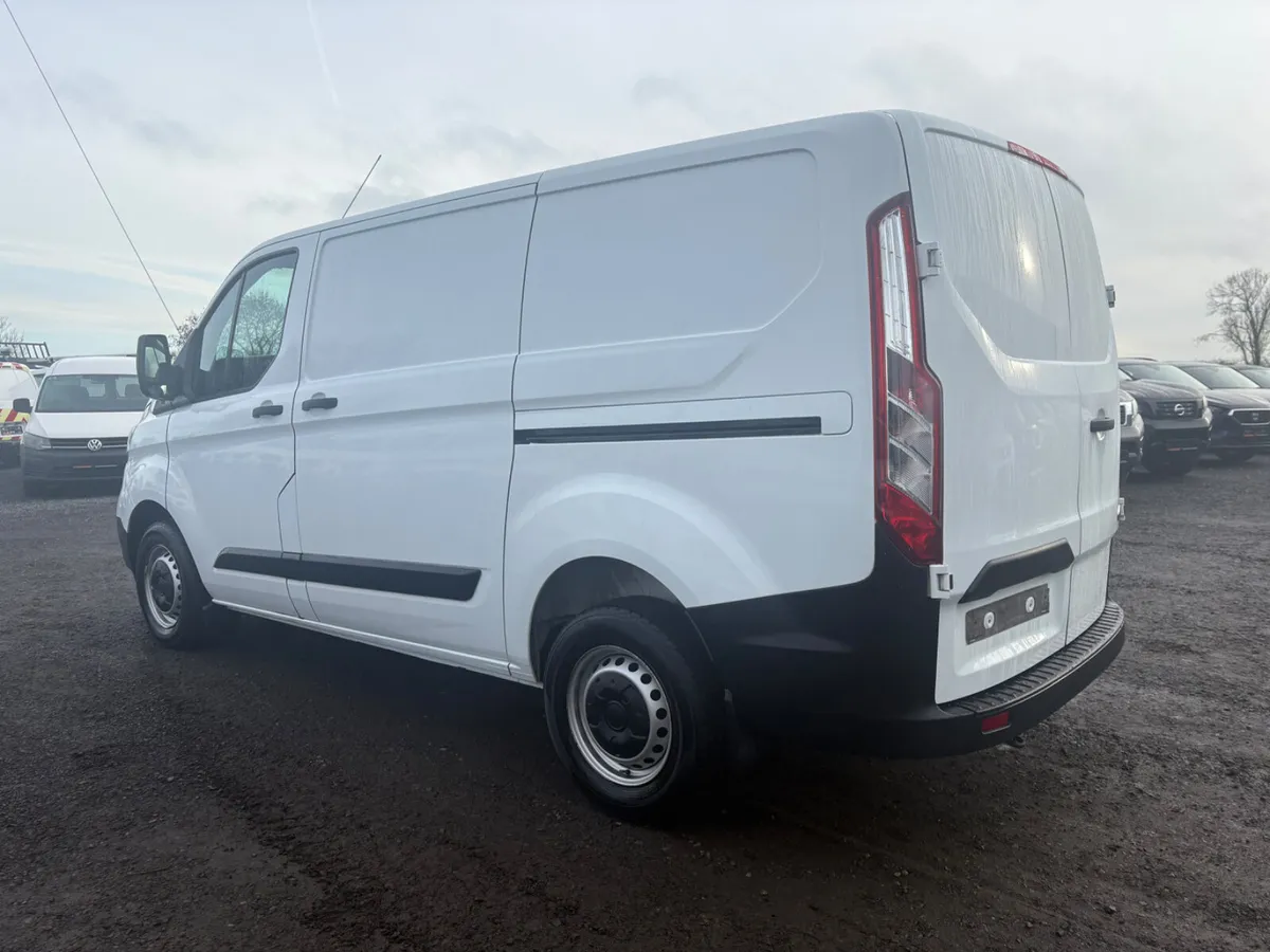Ford Transit Custom - Image 3