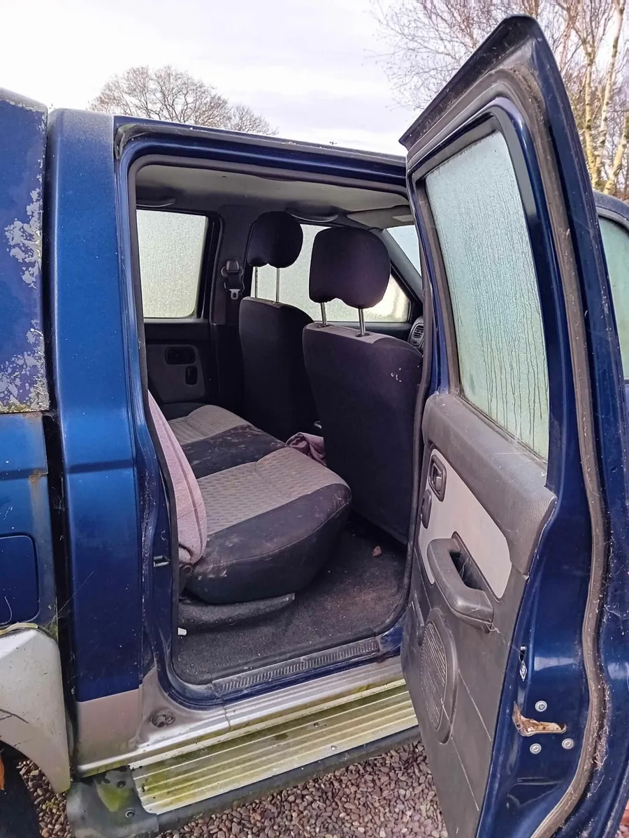 Nissan Navara 2005 - Image 3