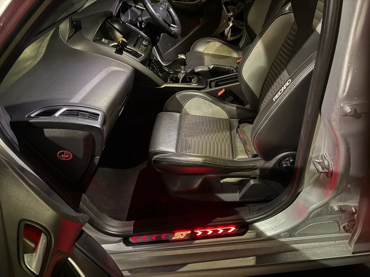 2015 Ford Focus ST-2 2.0 TDCi – 182BHP-Low Mileage - Image 2