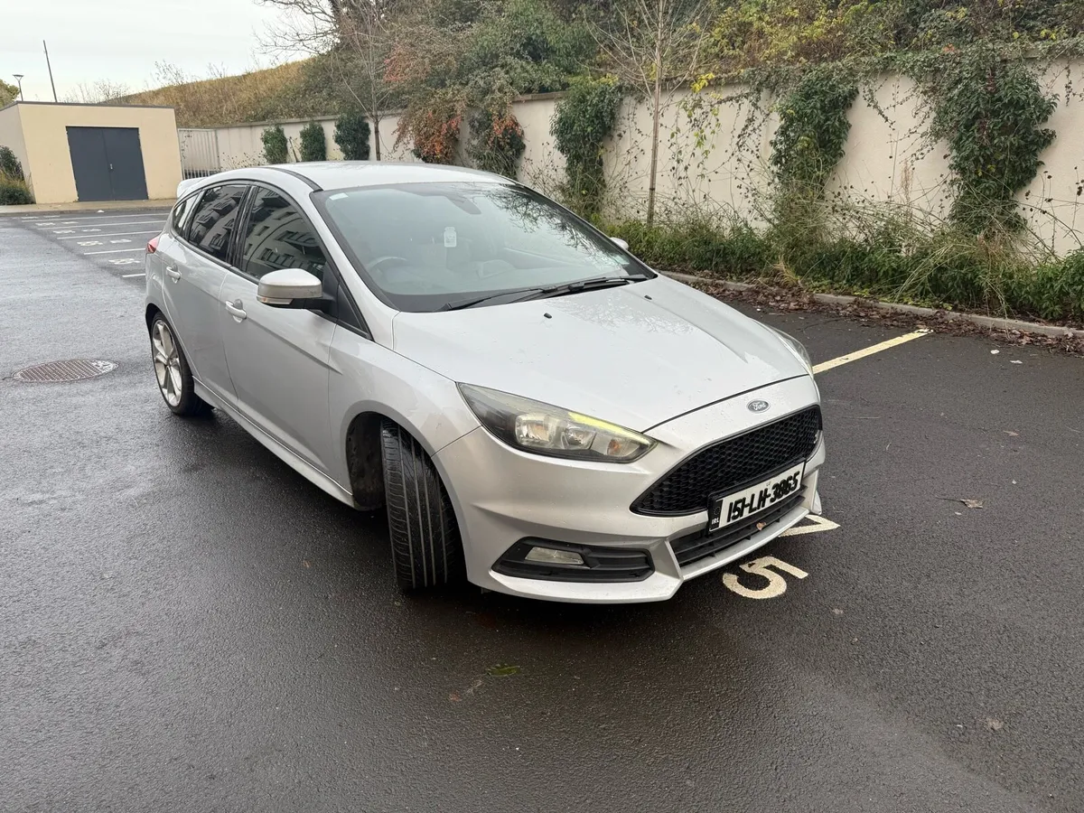 2015 Ford Focus ST-2 2.0 TDCi – 182BHP-Low Mileage - Image 4