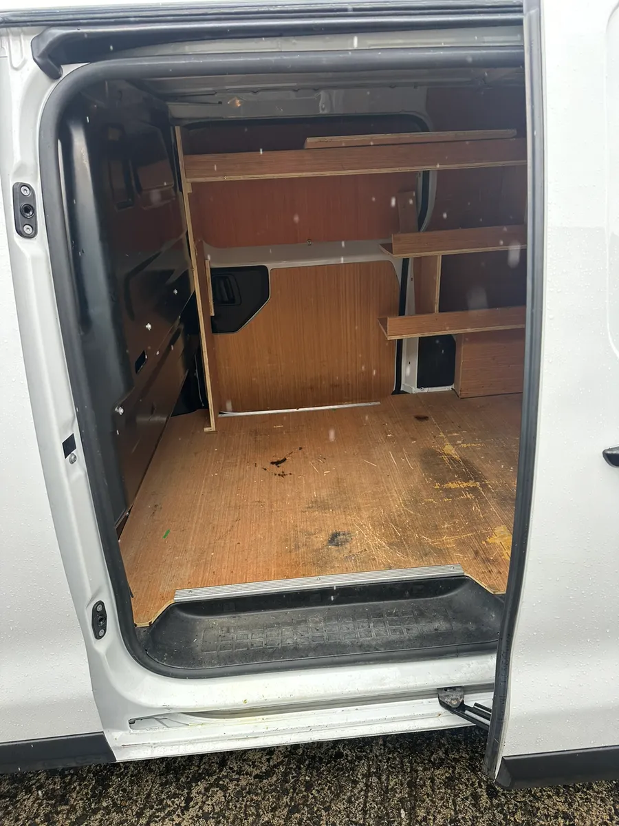 23 Peugeot Expert 1.5 No VAT - Image 4