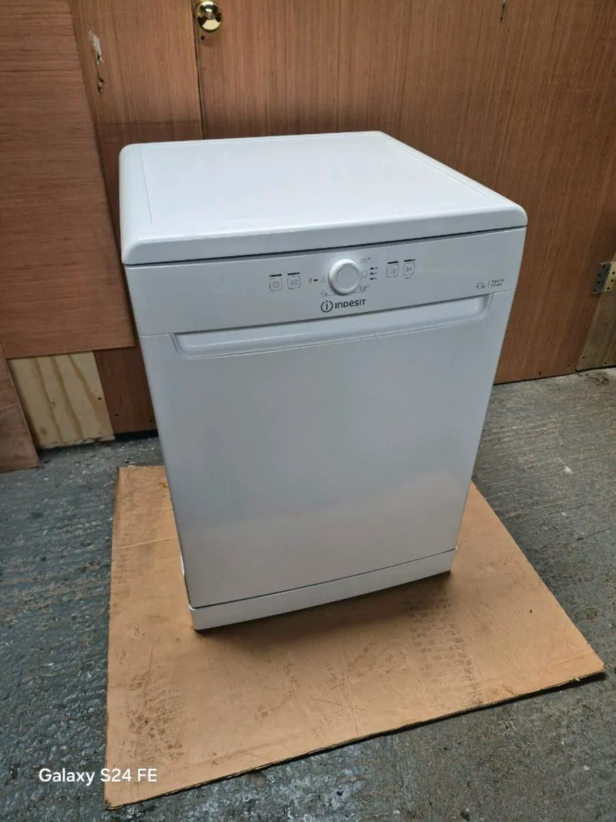 Indesit Freestanding Dishwasher - Image 1