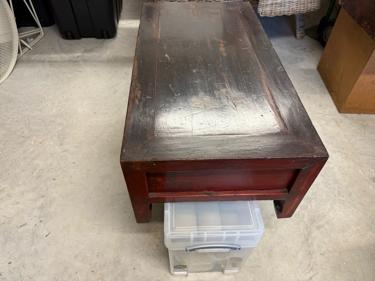 Old Chinese coffee table - Image 4