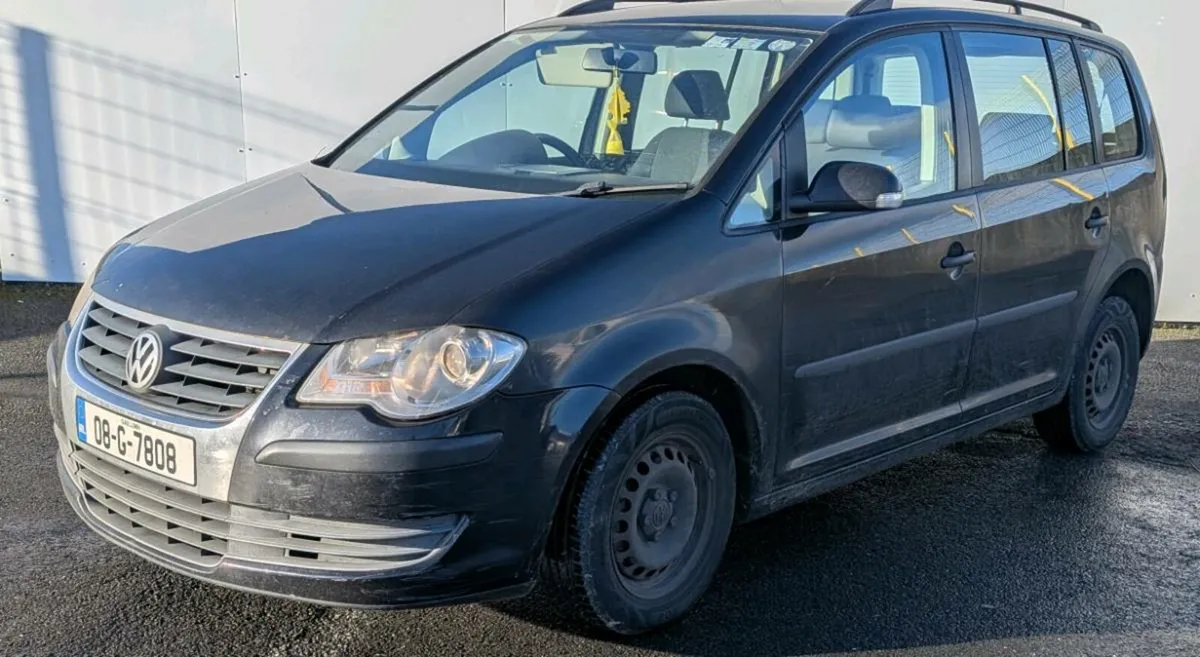 VW TOURAN - Image 1