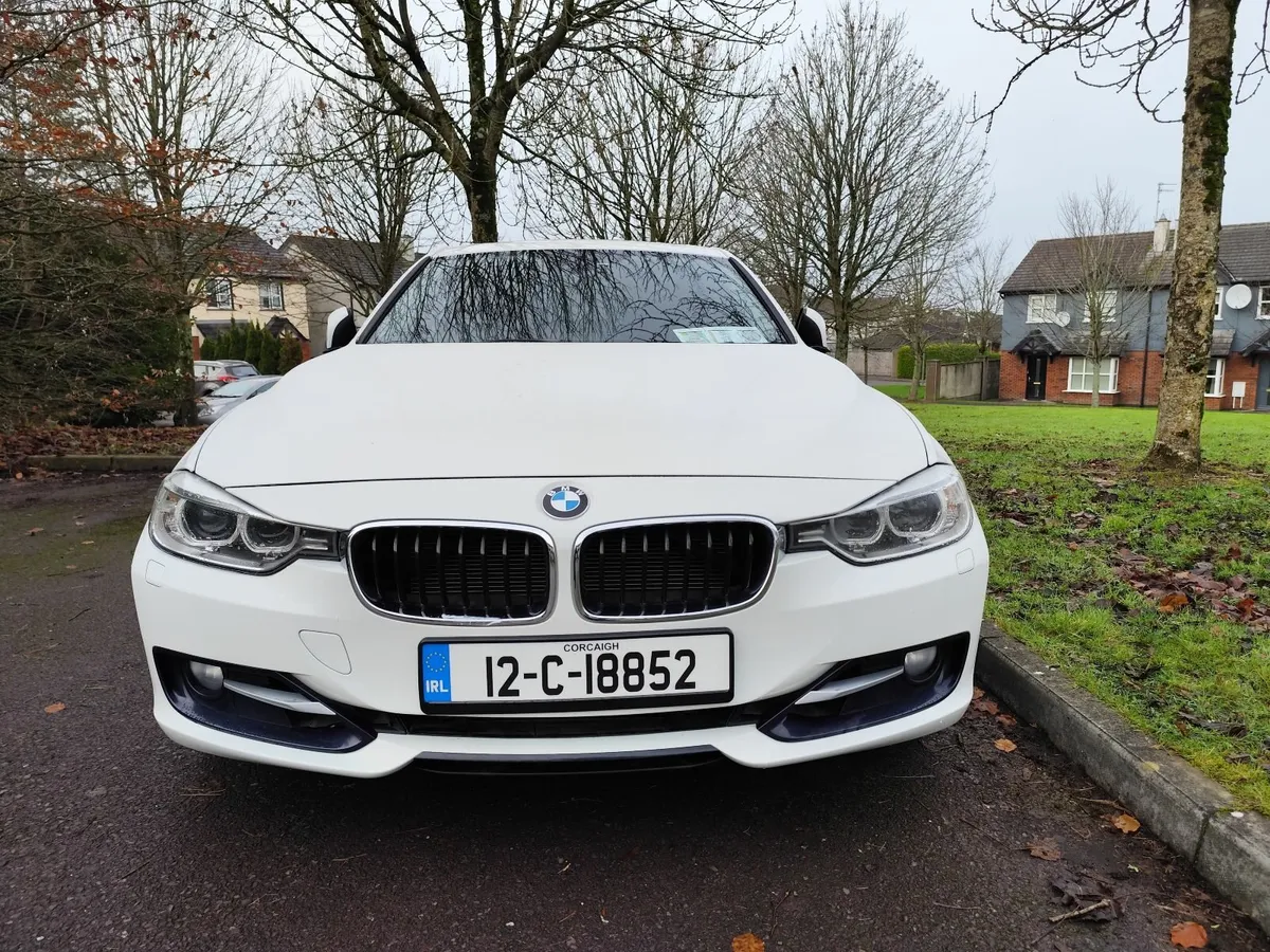 2012 BMW 320iAutomatic!1owner!Only23000kms!NewNCT! - Image 1