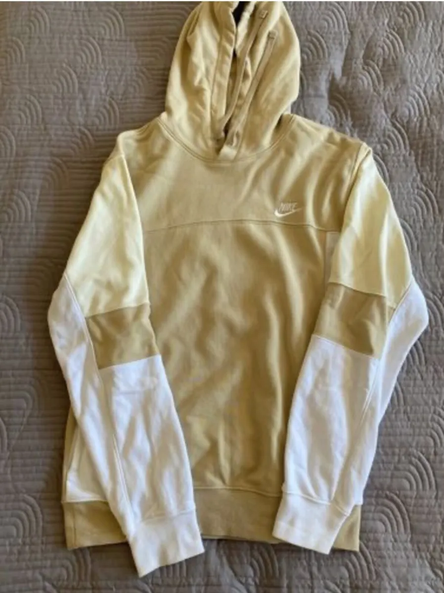 Nike sweater - Size S - Image 1