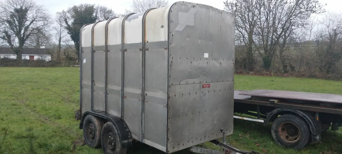 Cattle Box - Image 2