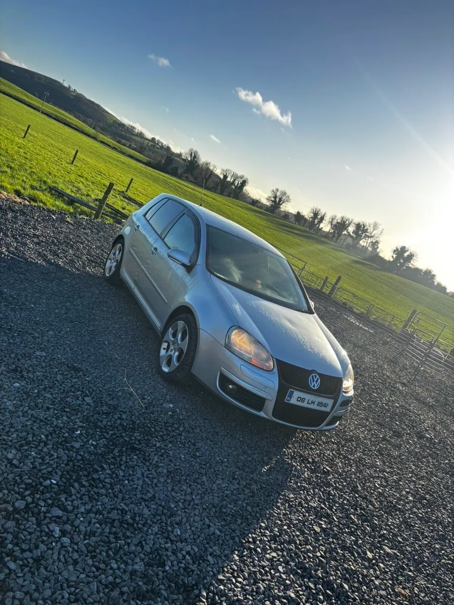 Volkswagen Golf - Image 1
