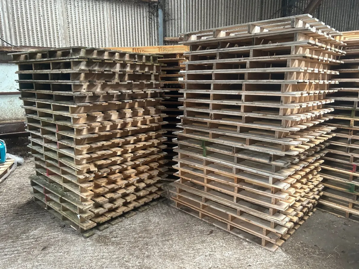 Fertiliser pallets - Image 1