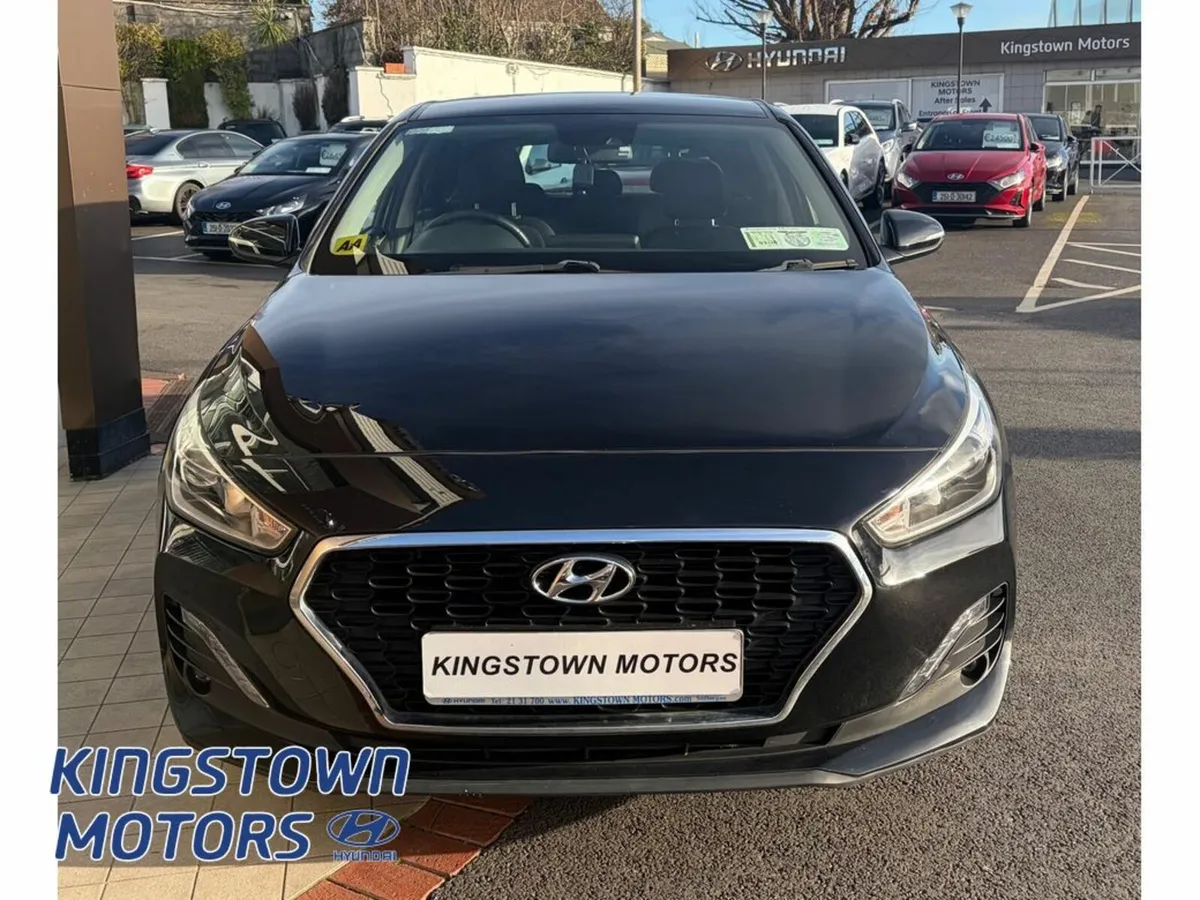Hyundai i30 i 30 Deluxe 1.6 5DR - Image 2