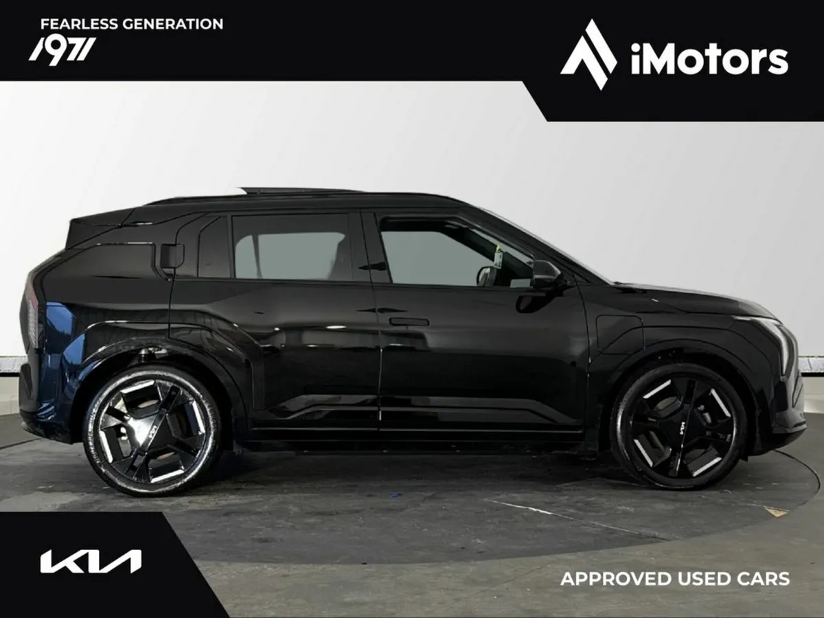 Kia EV3 Earth GT Line Long Range - Image 2