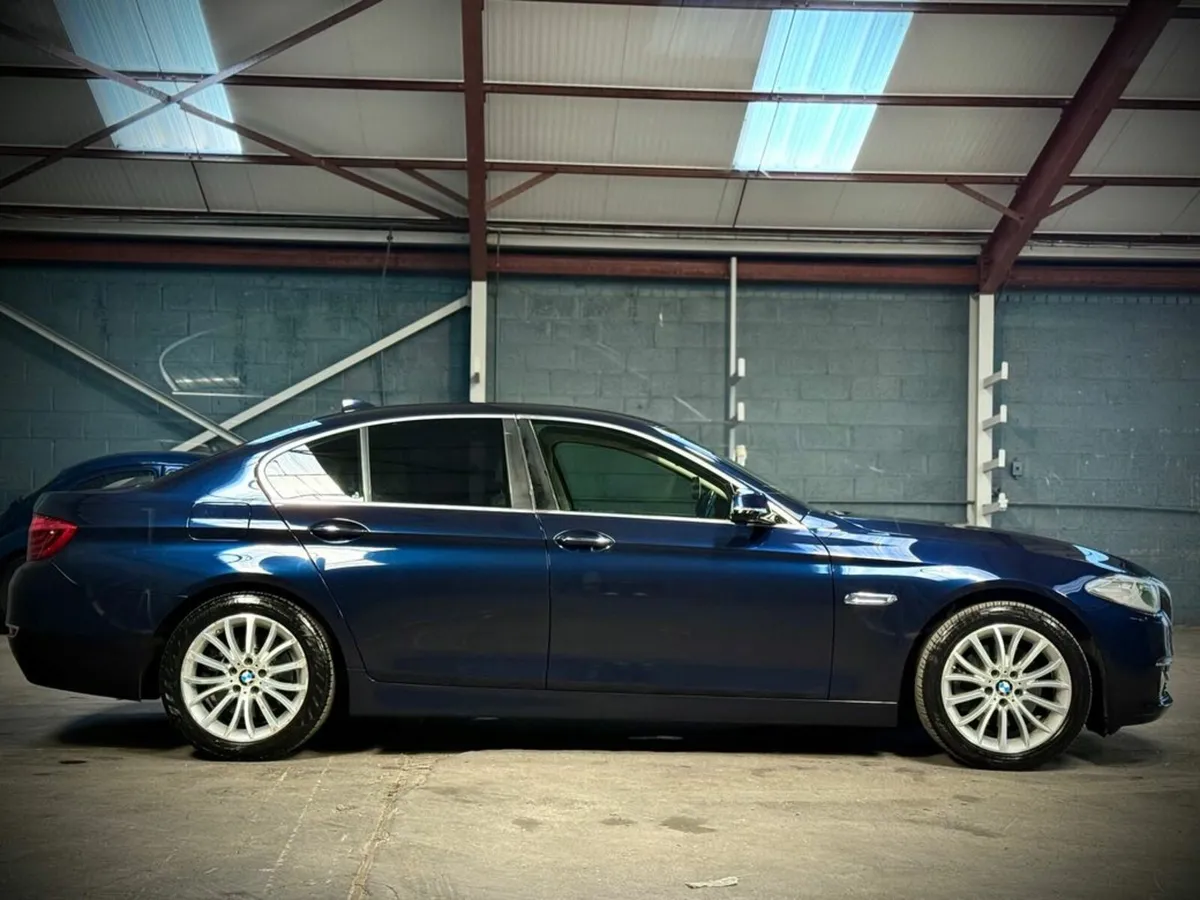 BMW 5-Series 518D // SAME DAY FINANCE // 12 MONTH - Image 4