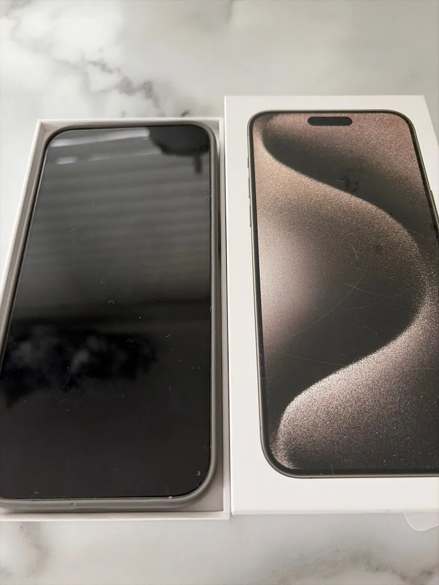 I phone 15 pro max 256gh - Image 1