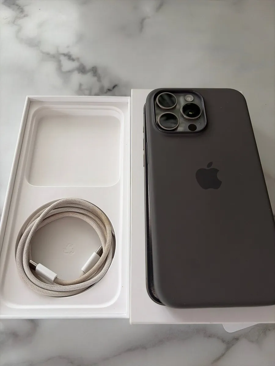 I phone 15 pro max 256gh - Image 2